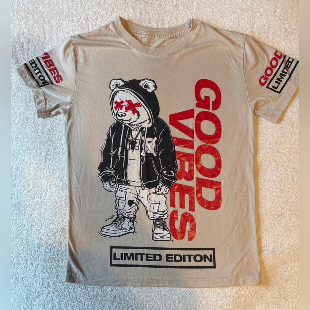 Fresh Laundry “Good Vibes” T-Shirt - Tan. Teddy Bear. Unisex Adult Medium